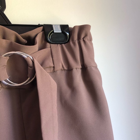 Paperbag pants - Picture 3 of 3